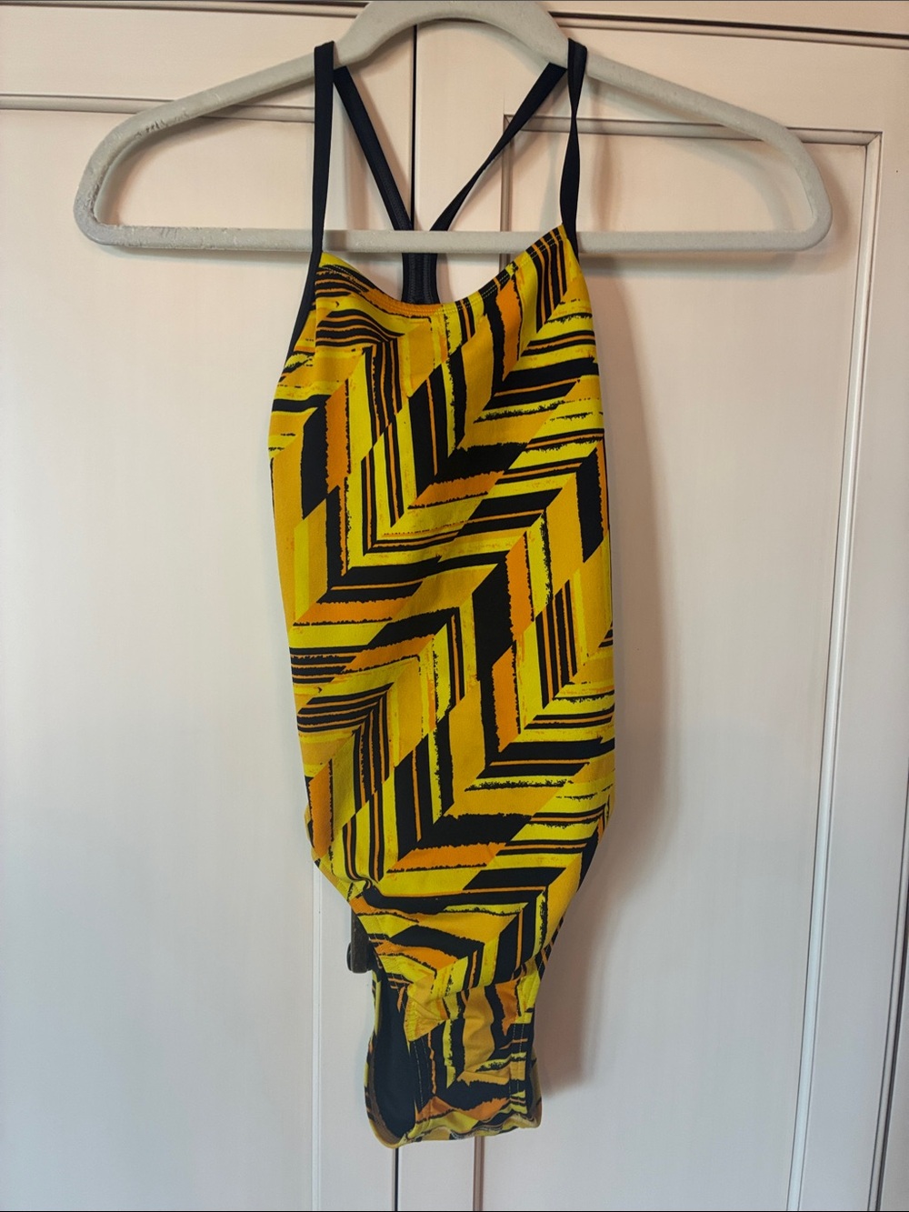 Speedo Yellow & Black Geometric One-Piece Swimsuit size 28